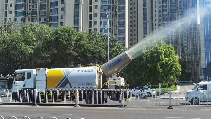 不朽情缘多职能抑尘车，助力家乡南阳环境，更“净”一步！