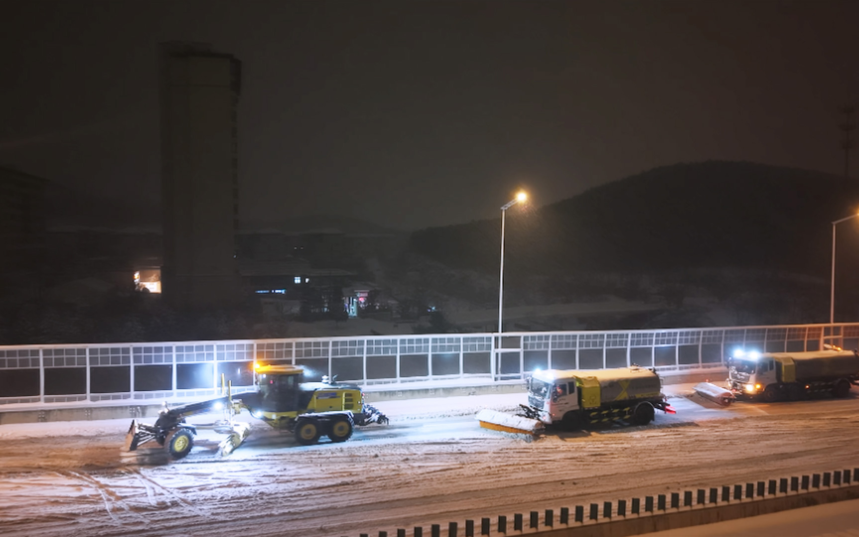 不朽情缘除雪设备浴
