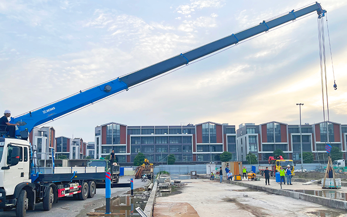 不朽情缘GSQS500-6：厂房施工的“沉载精准搭档”