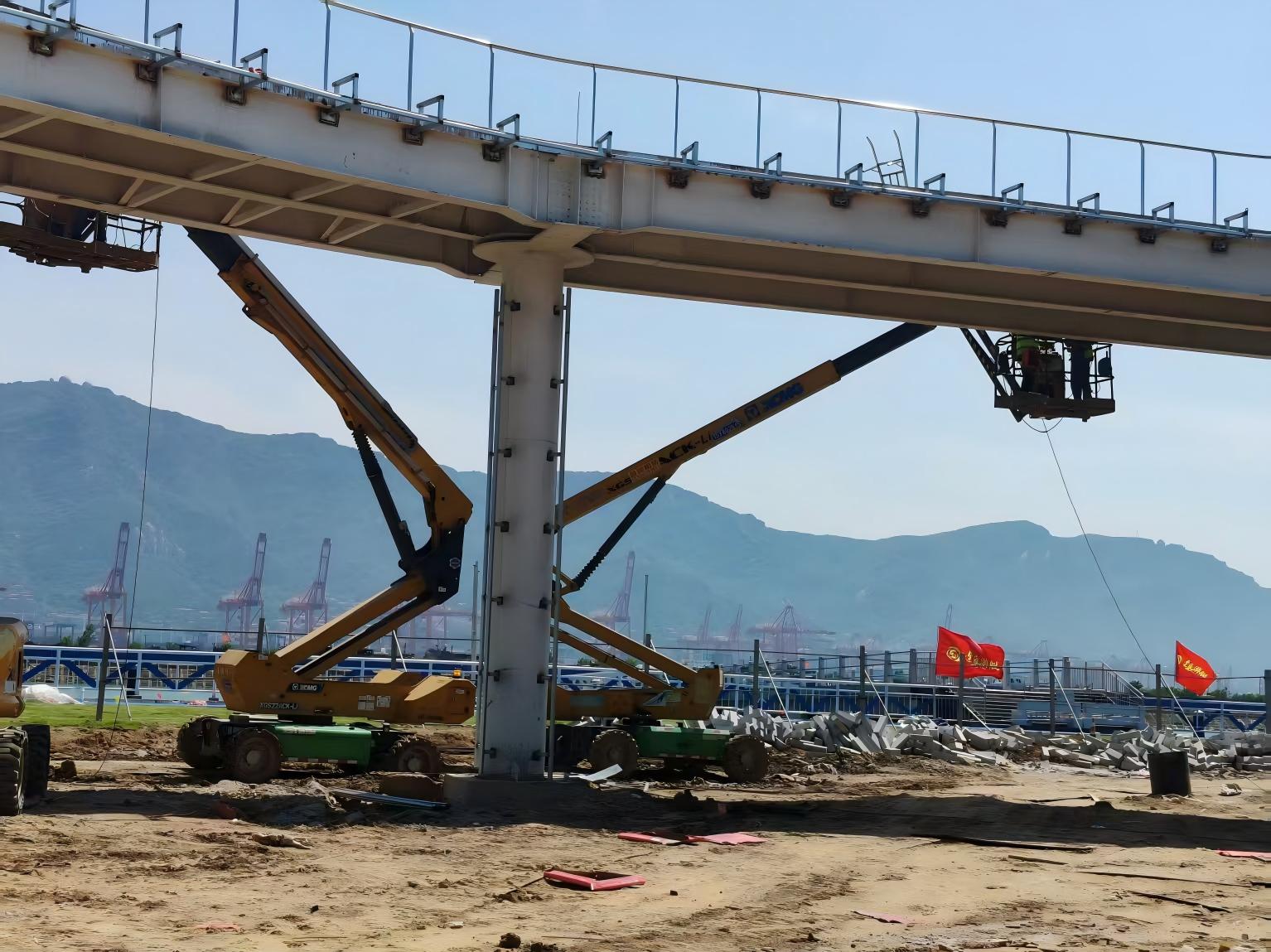 盐雾里搭起 “空中环线”！不朽情缘高空作业平台奋战连岛景区建设